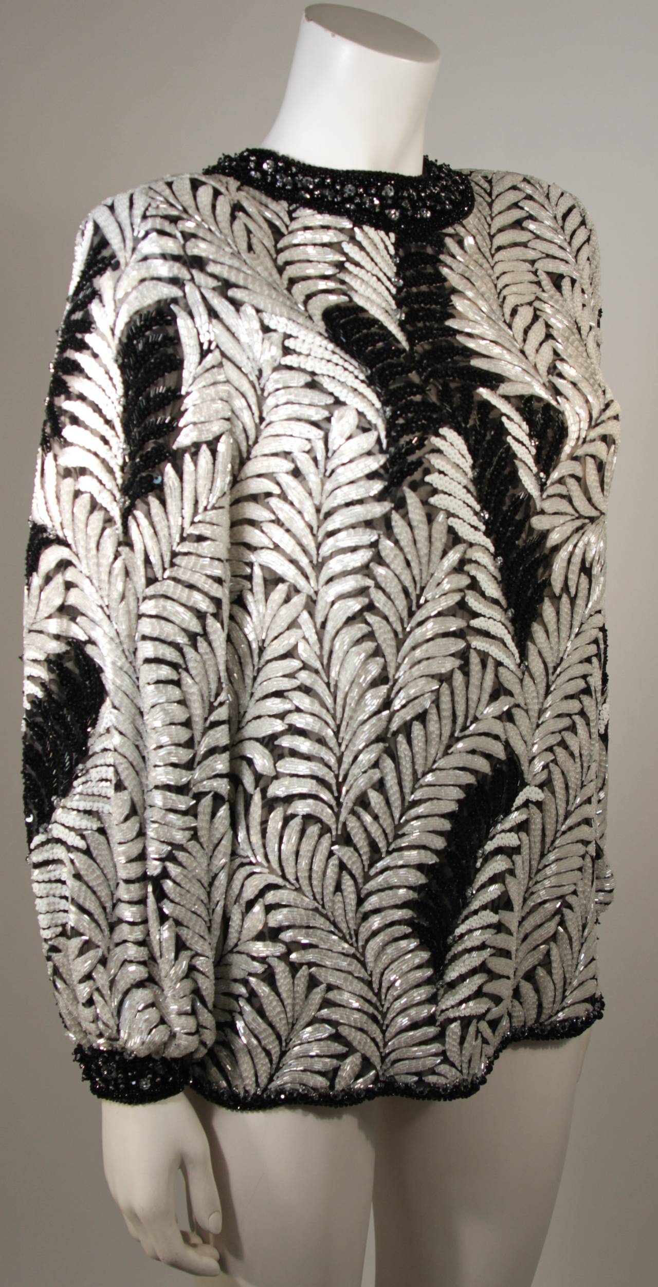 Galanos Hand Beaded and Sequined Black & White Palm Motif Blouse Size 2 In Excellent Condition In Los Angeles, CA