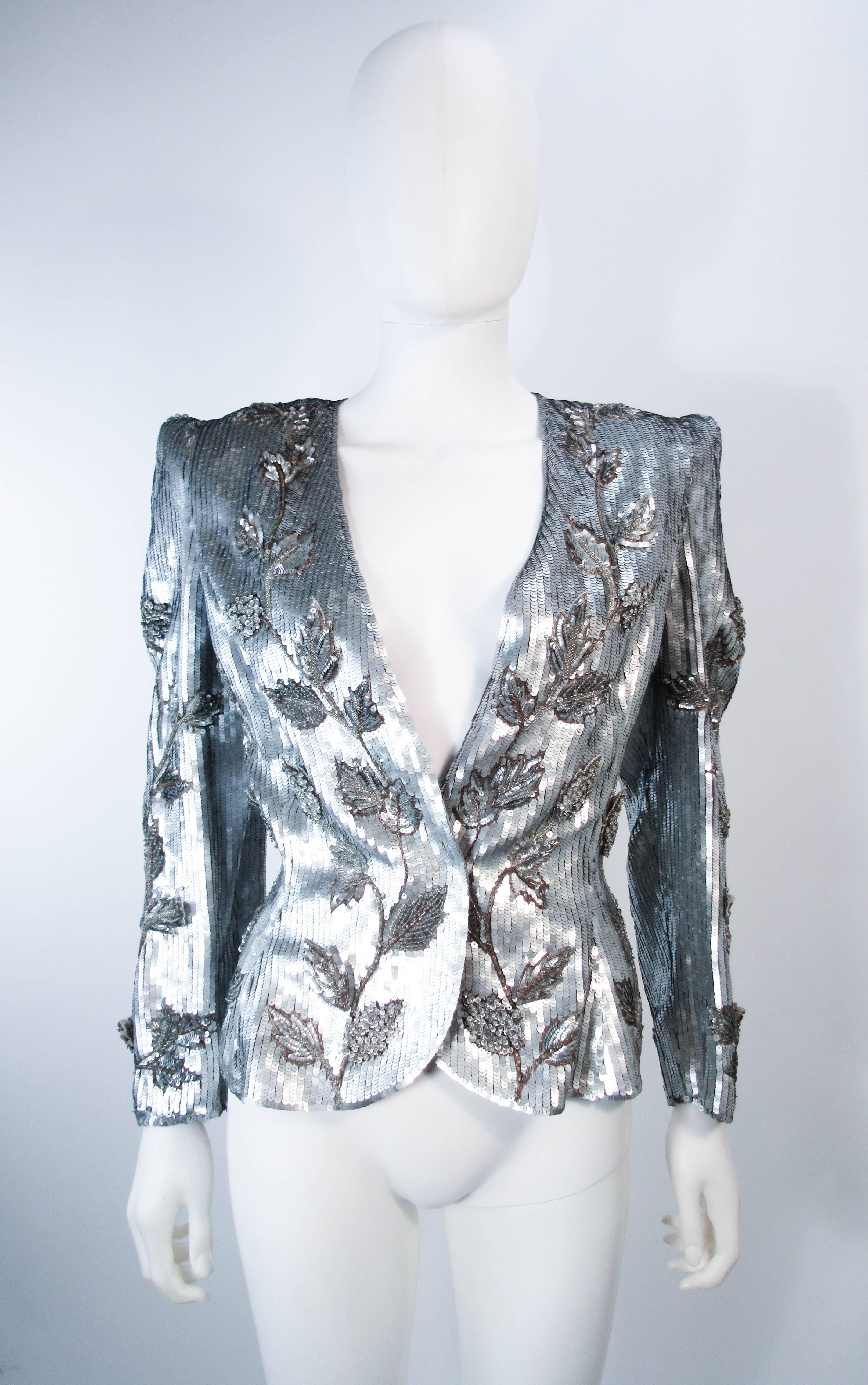 CAROLINA HERRERA Veste argentée perlée et paillettes avec haut 8 10 en vente 4