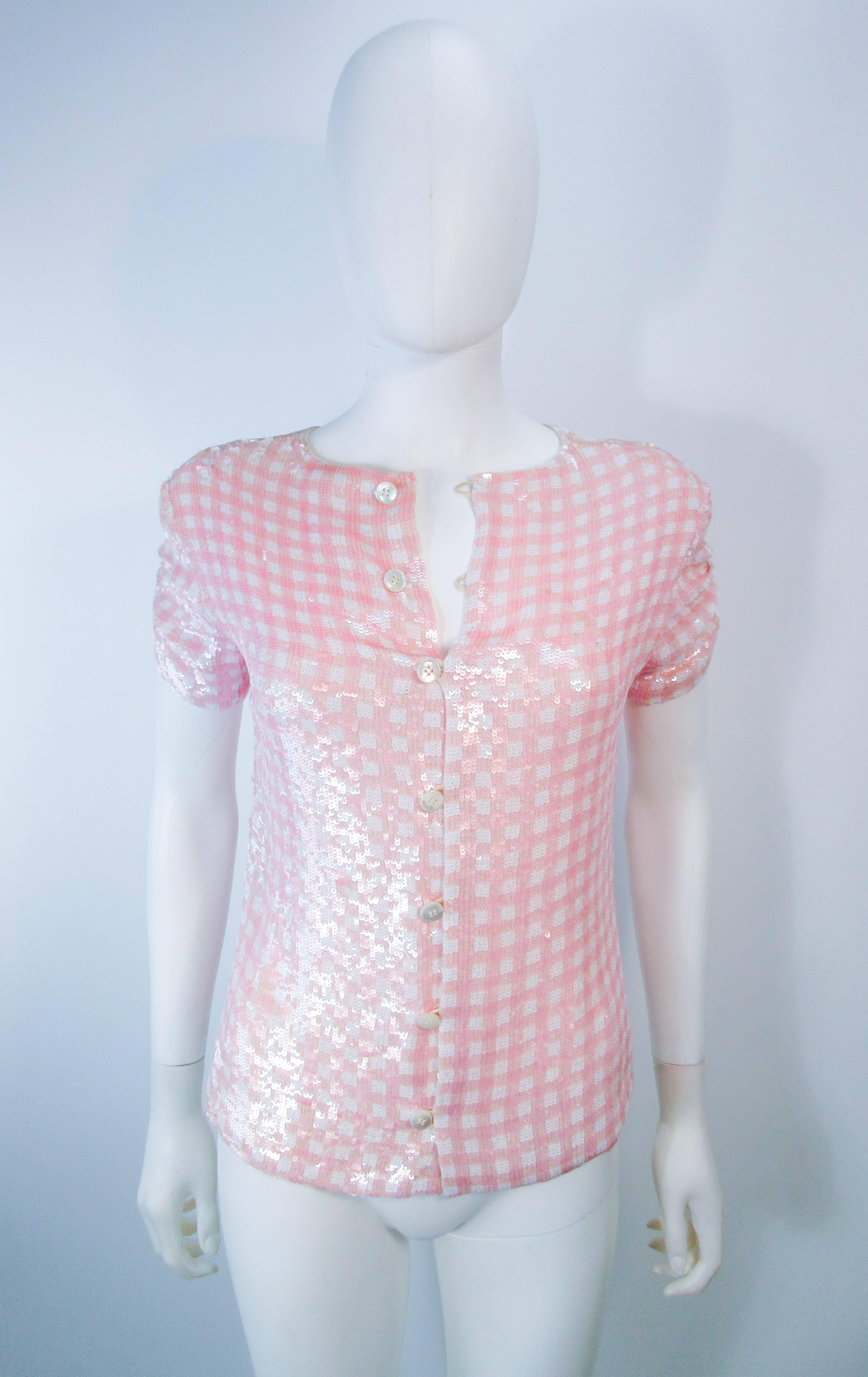BILL BLASS Vintage Pink and White Sequin Blouse Size 4 6 In Excellent Condition In Los Angeles, CA