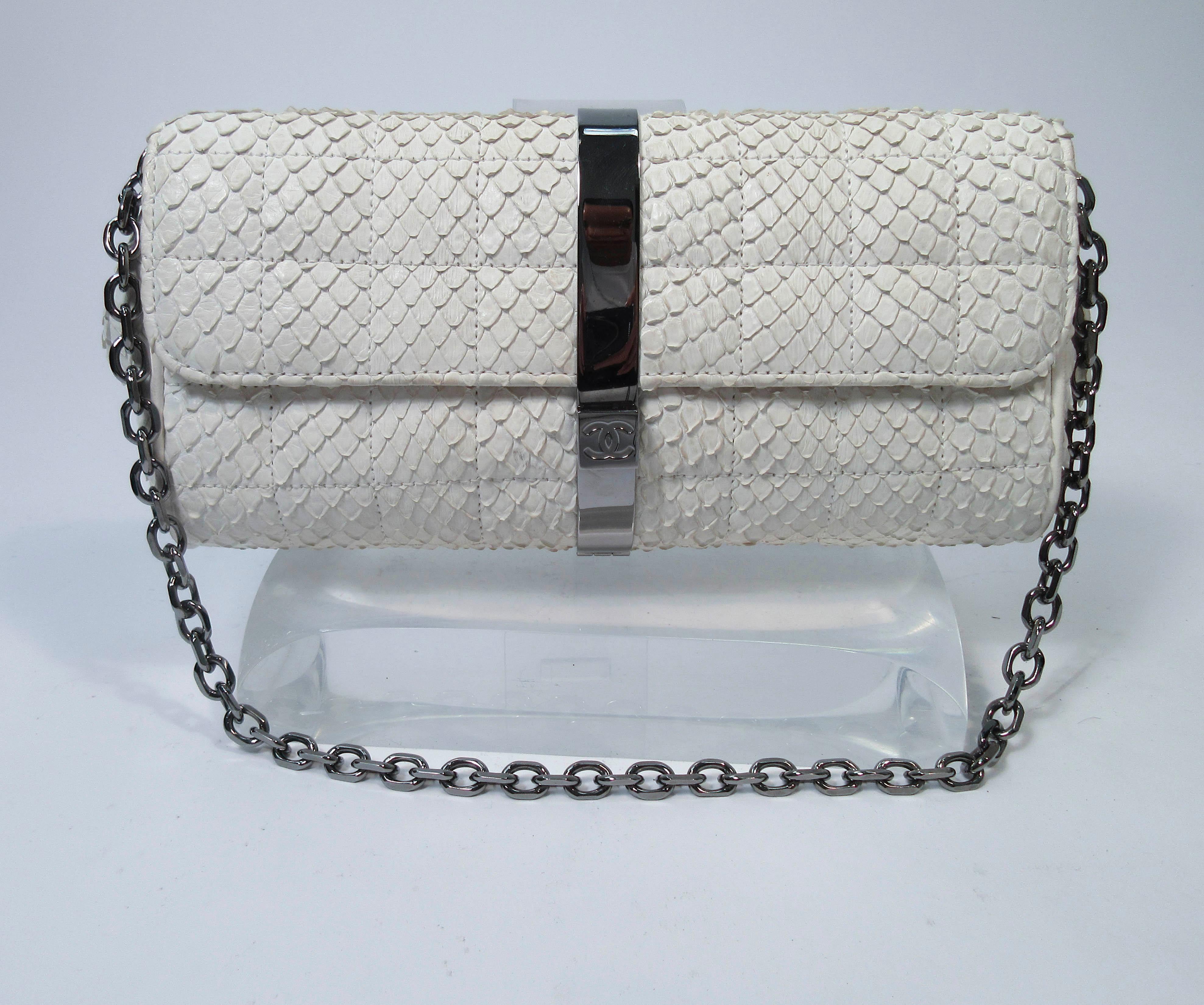 Chanel White Snakeskin Small Chain Clutch Purse with Silvertone Hardware 2