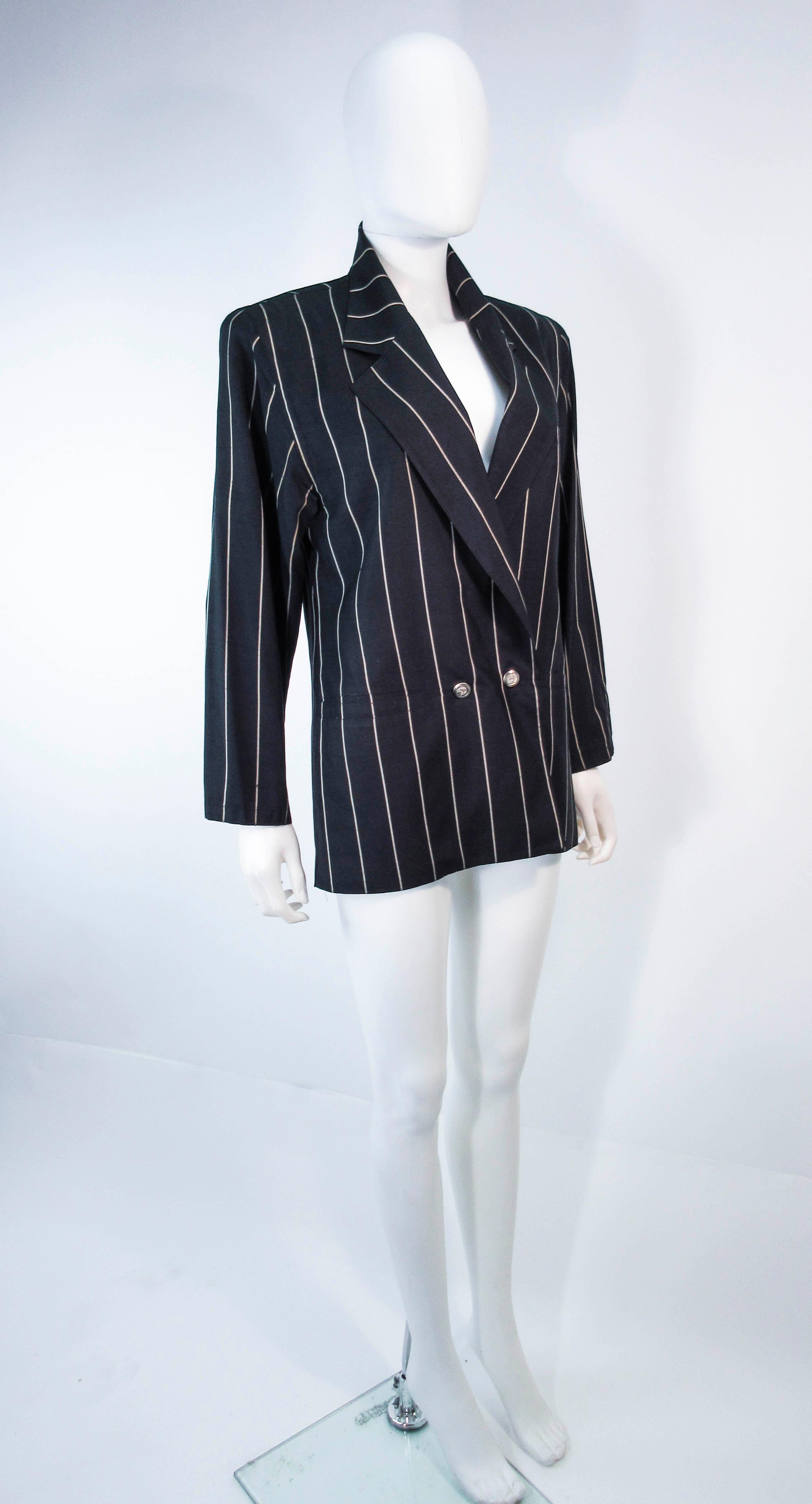GIANNI VERSACE Black & Cream Striped Jacket Size 6 For Sale 4