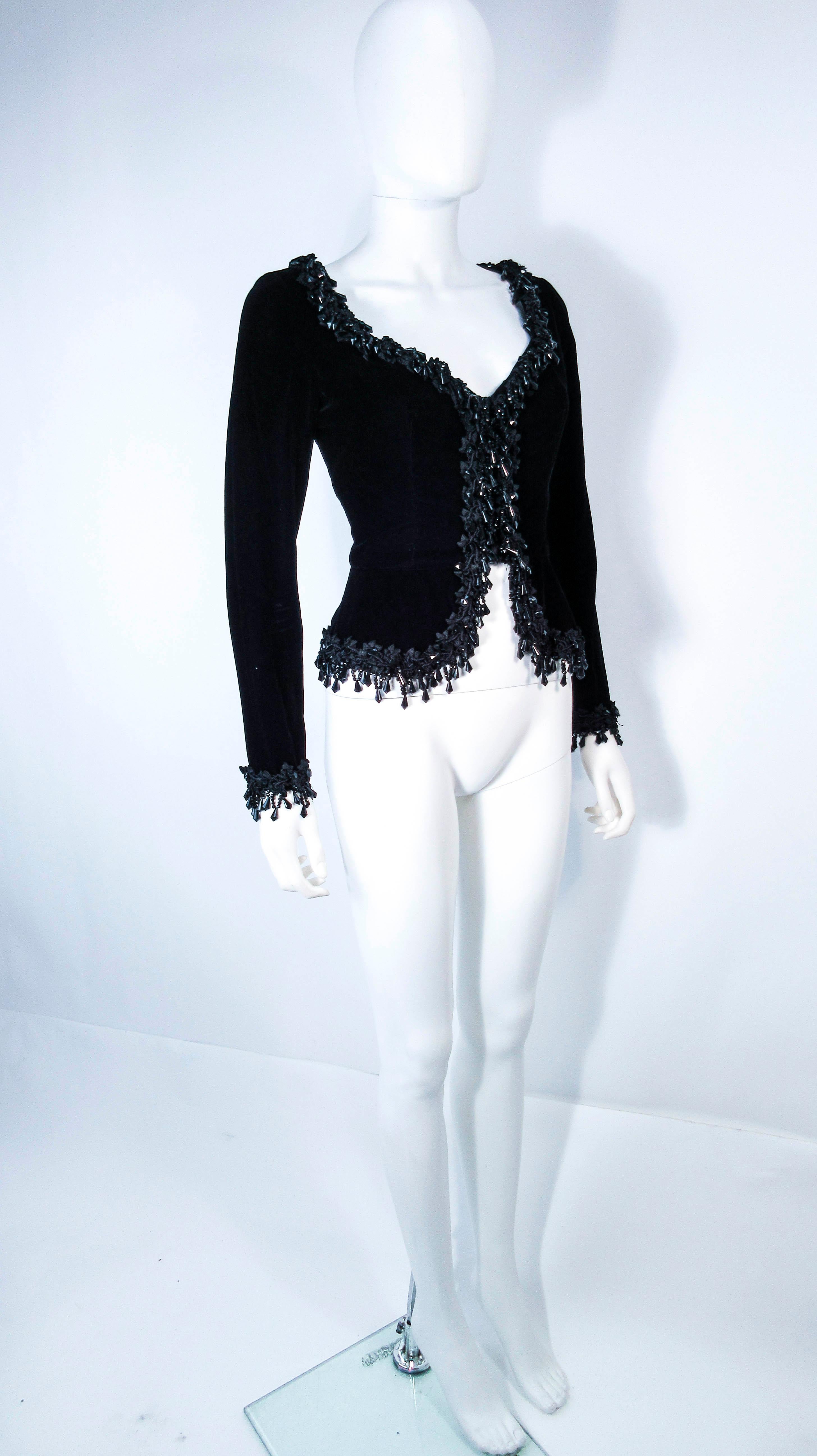 VICTOR COSTA Black Velvet Beaded Evening Jacket Size 4 6 In Excellent Condition For Sale In Los Angeles, CA