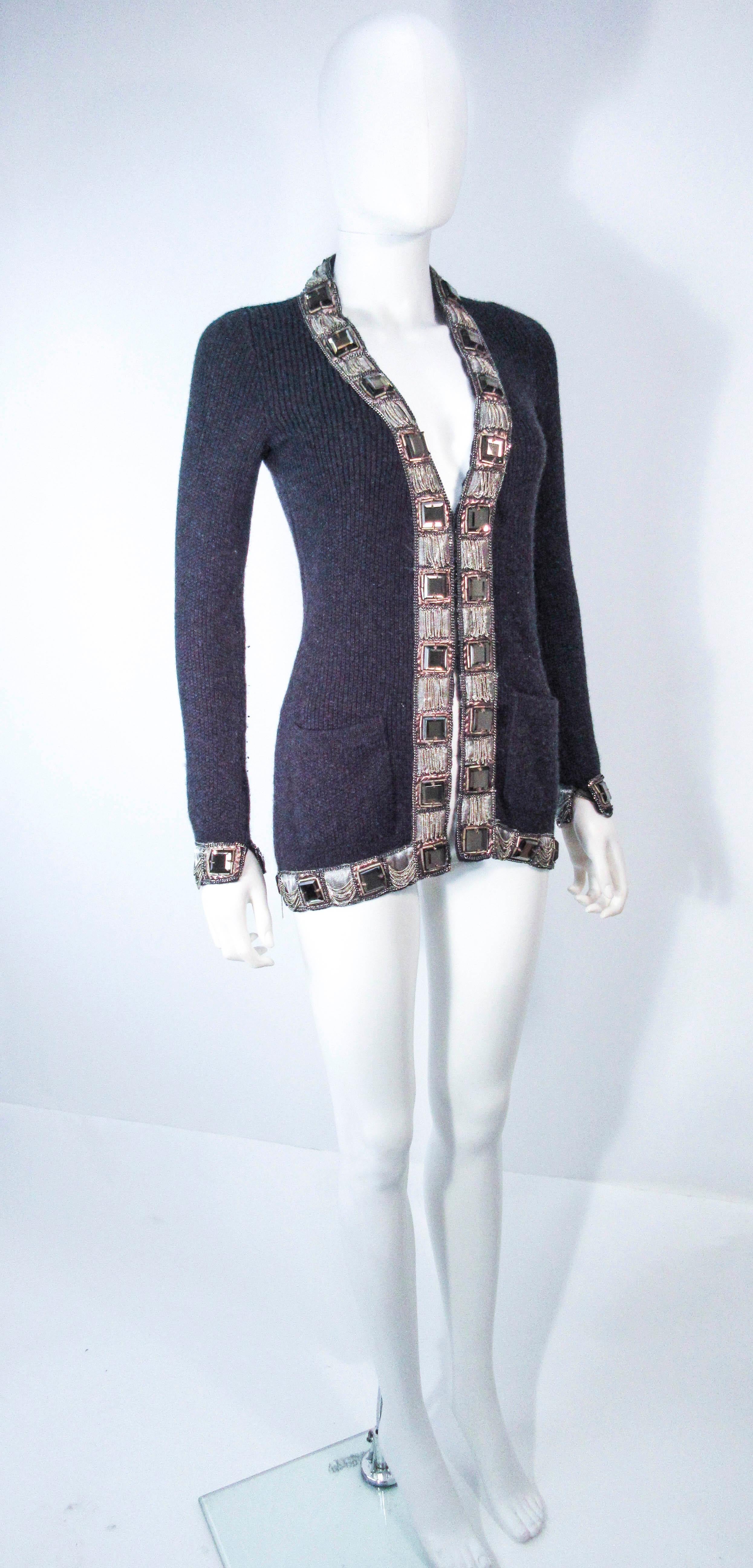 OSCAR DE LA RENTA Grey Embellished Cashmere Cardigan Size XS For Sale 3