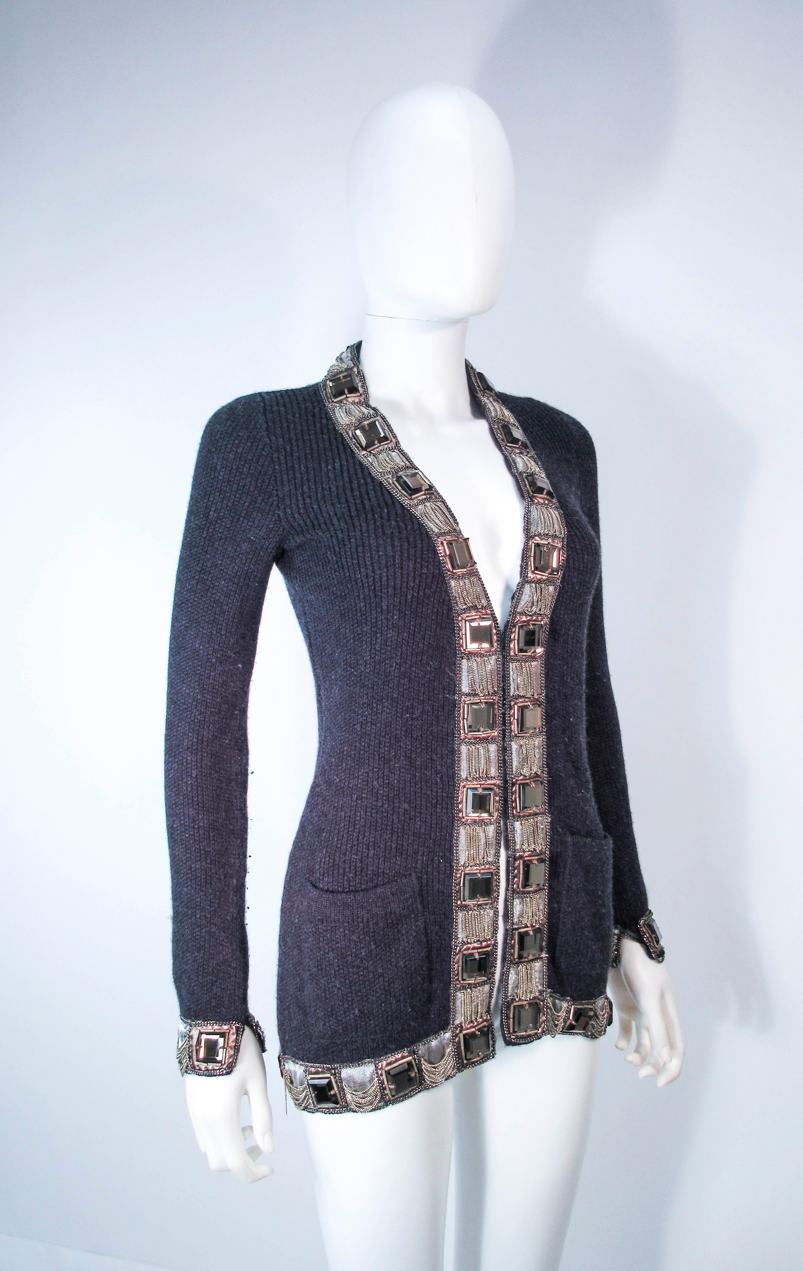 OSCAR DE LA RENTA Grey Embellished Cashmere Cardigan Size XS For Sale 4