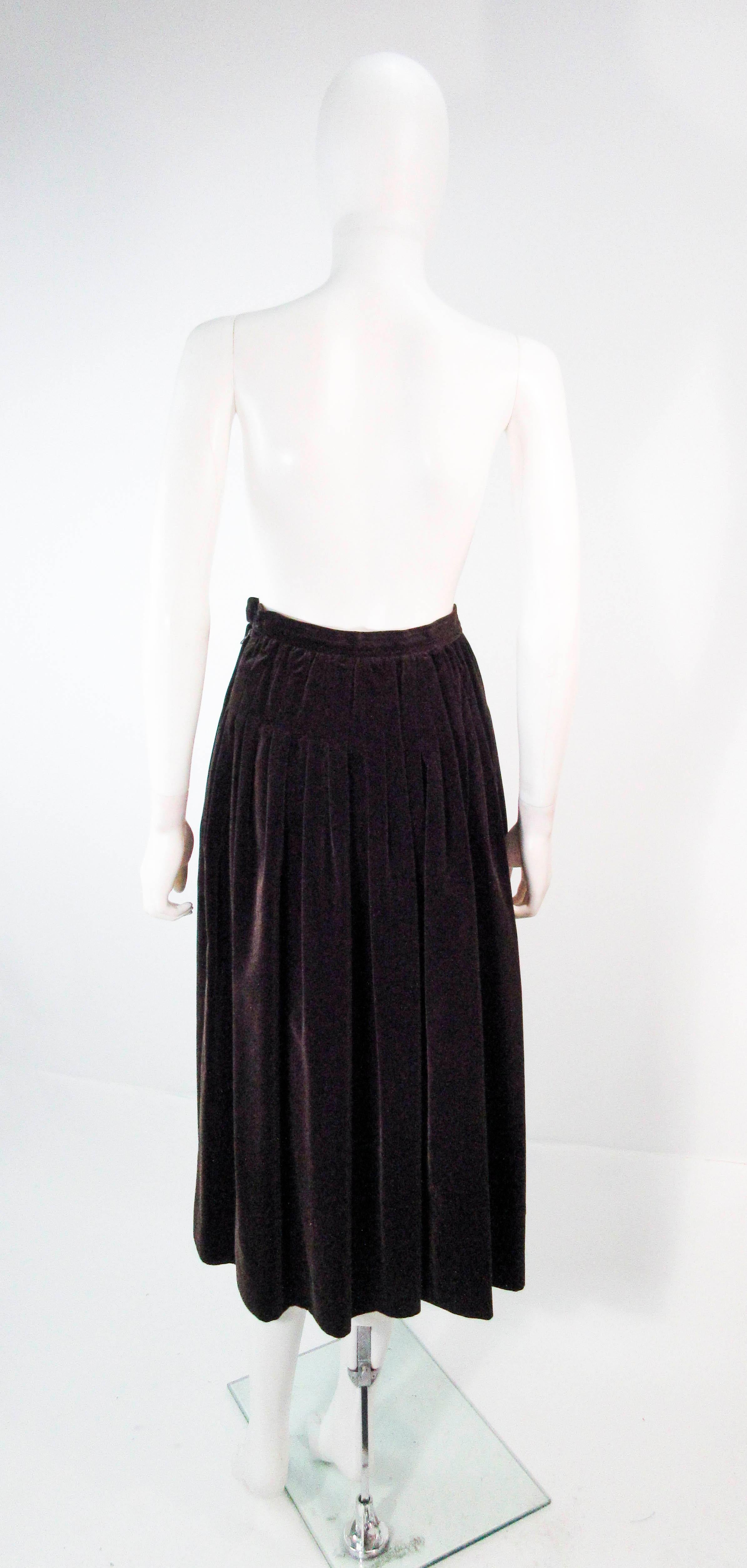 YVES SAINT LAURENT Brown Velvet Pleated Flare Skirt Size 36 For Sale 1