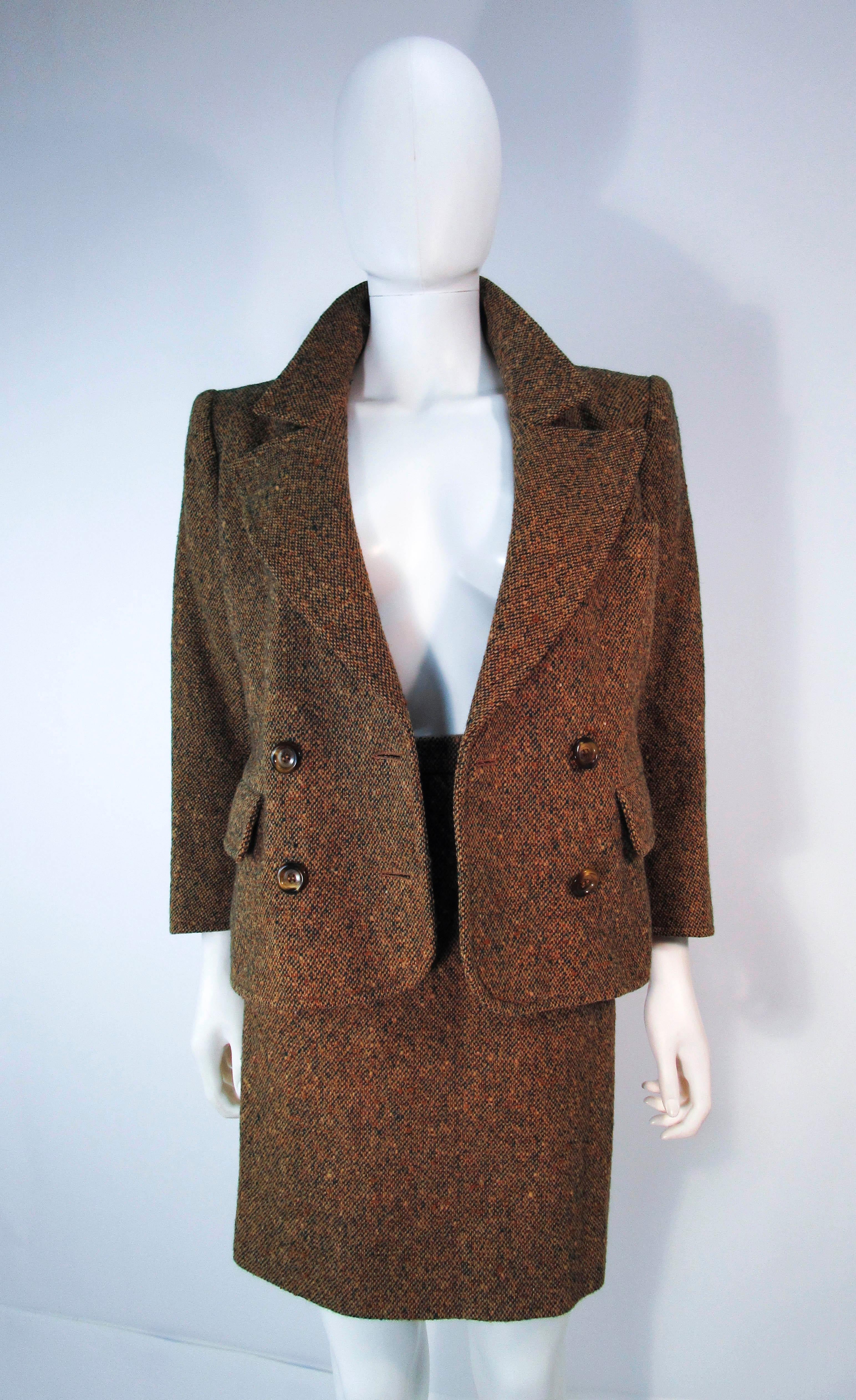 YVES SAINT LAURENT Tailleur jupe marron et vert des années 1970 Taille 4 6 Pour femmes en vente