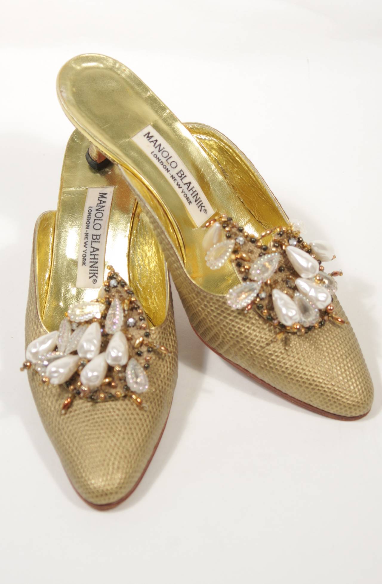 Manolo Blahnik Baroque Gold Tone Heels with Pearl and Bead Details Size 7 2
