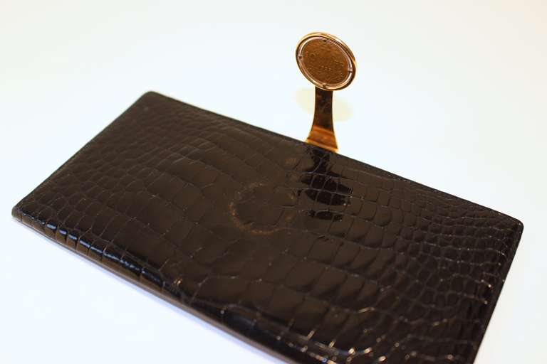 gucci crocodile wallet