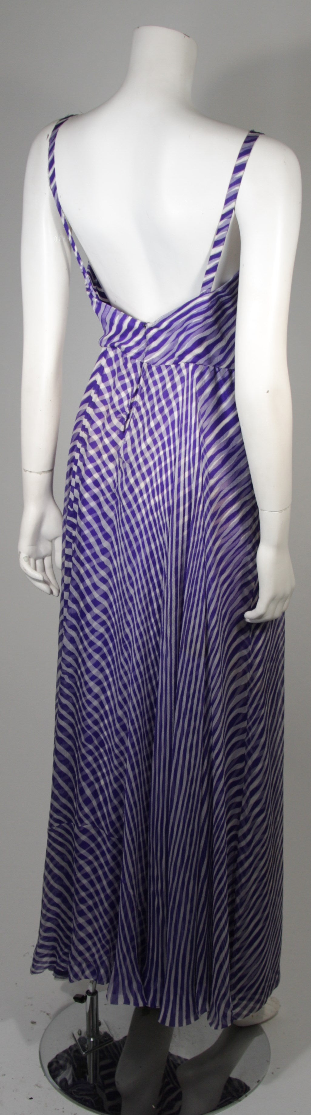 Pertegaz - Robe couture avec caftan superposé et ceinture, taille S en vente 3