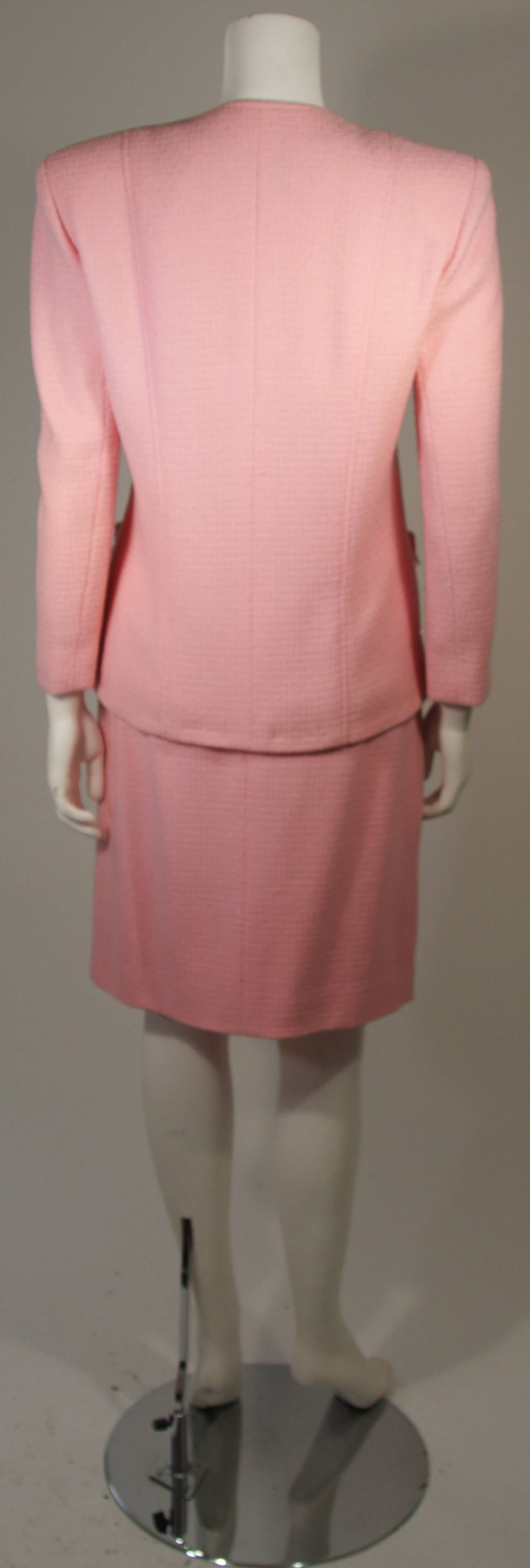Women's Chanel Pink Boucle Wool Suit with Four Leaf Clover Buttons Size 6