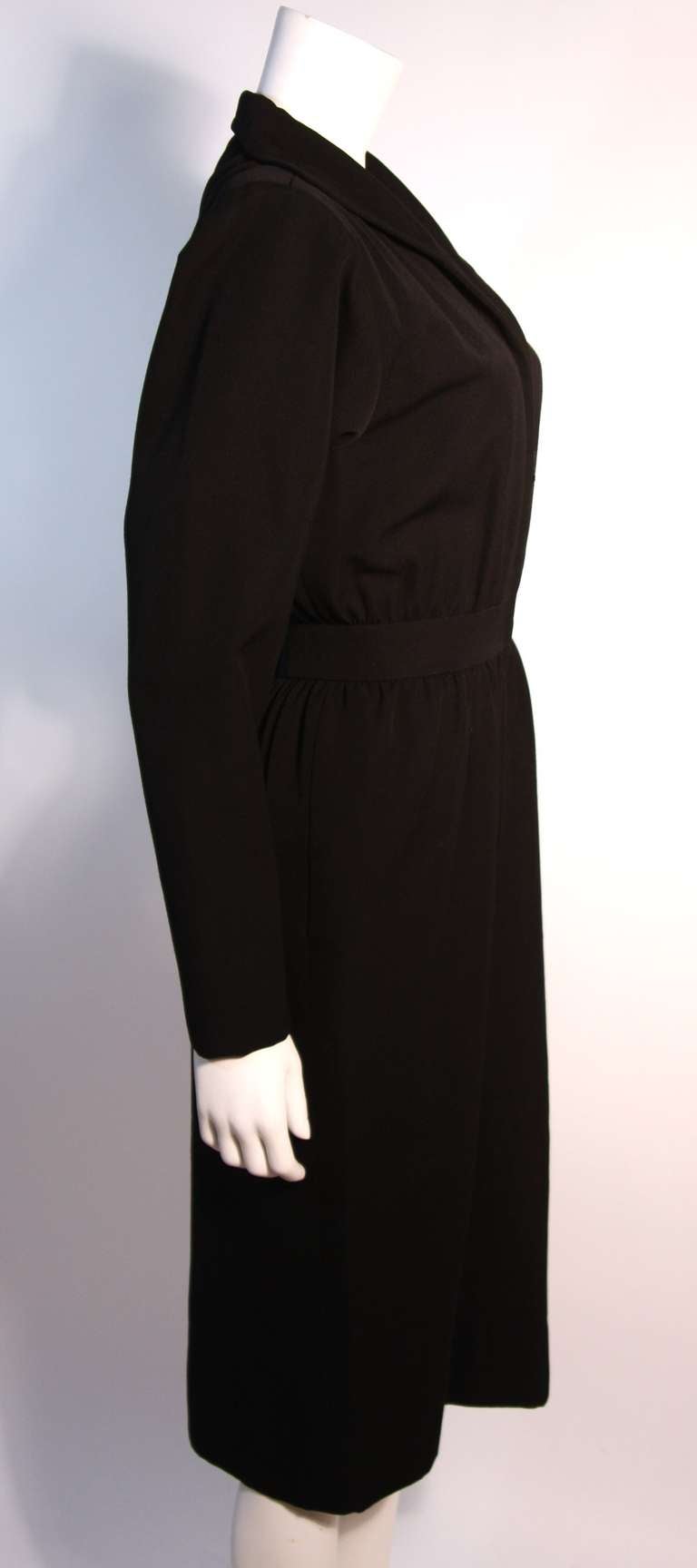 Yves St. Laurent Rive Gauche Front Zipper Dress Size 42 In Good Condition In Los Angeles, CA