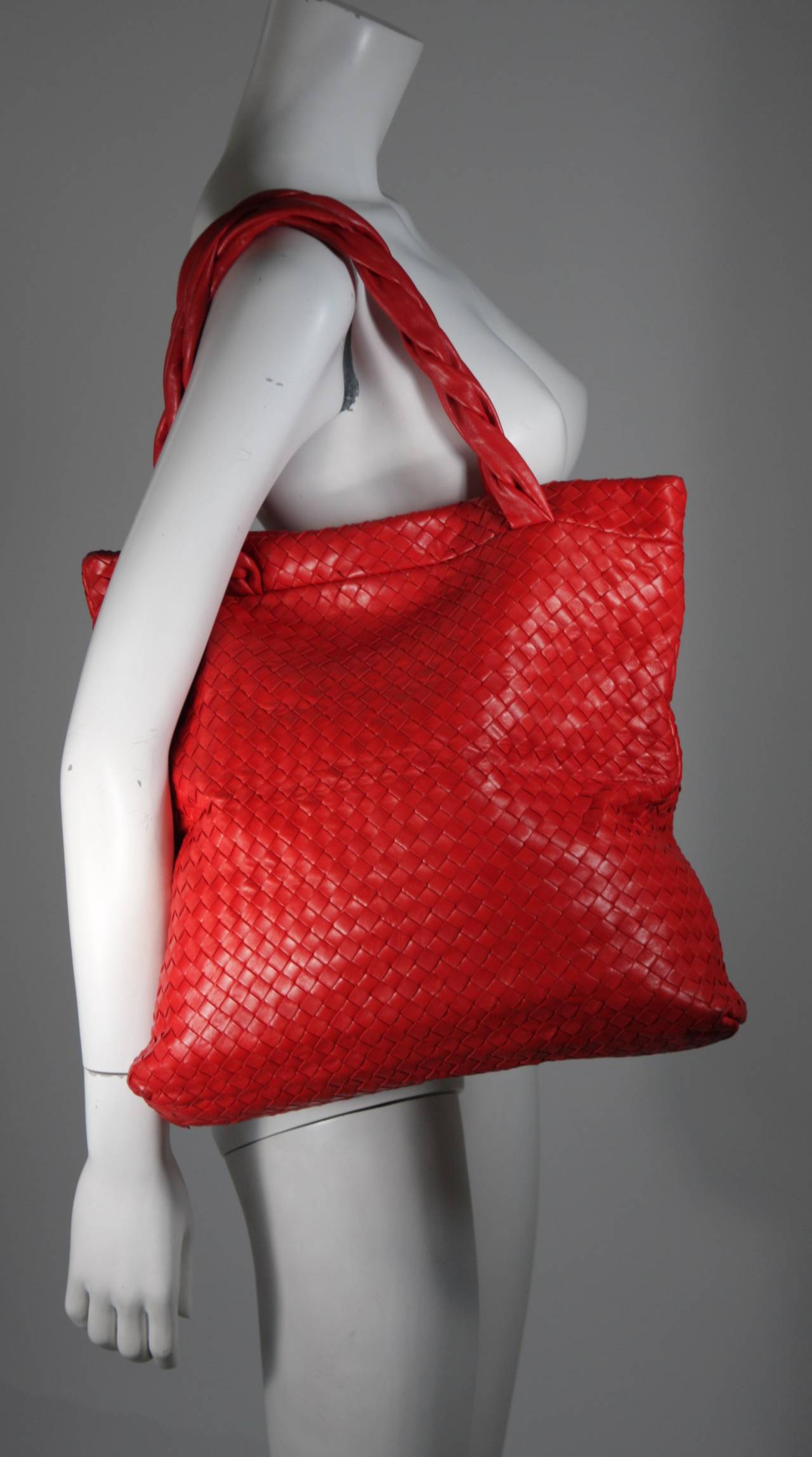 Bottega Veneta Large Vintage True Red Woven Leather Tote w. Braided Straps In Excellent Condition In Los Angeles, CA