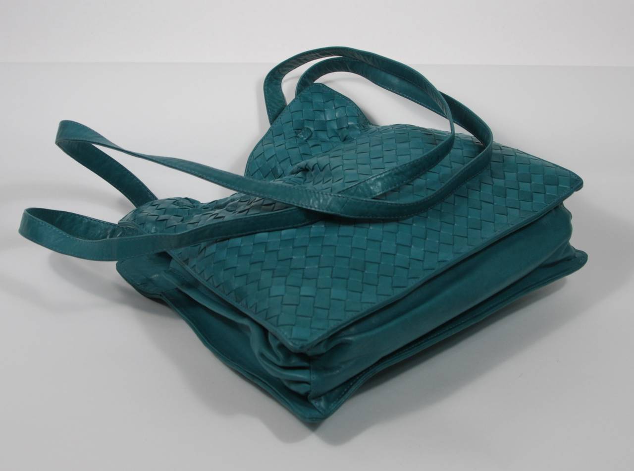 Bottega Veneta Vintage Turquoise Woven Leather Medium Shoulder Bag 2