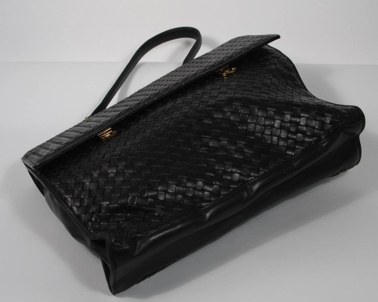 Bottega Veneta Vintage Black Leather Briefcase Style Handbag 2