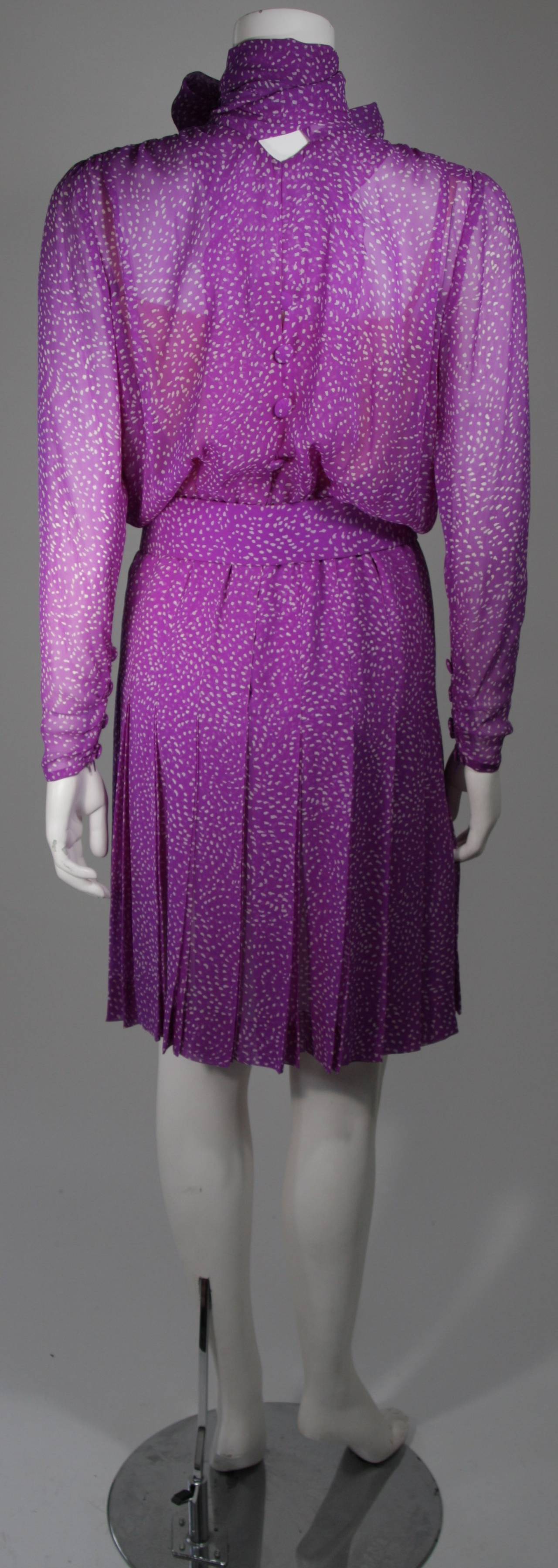 Women's Givenchy Couture Purple Silk Chiffon Dress with Wrap Collar and Belt Size Small For Sale