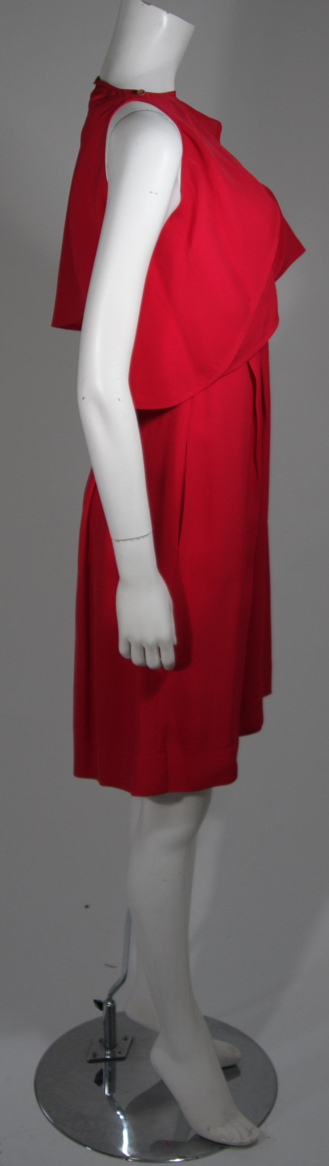 Women's Fendi Red Cocktail Dress with Caplet Attachment and Button Details Size 2 For Sale