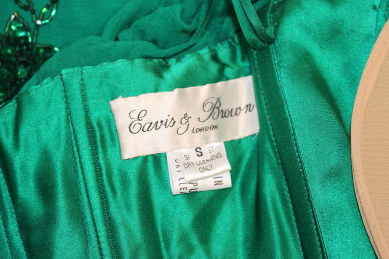 Stunning Eavis & Brown London Emerald Green Gown with Matching Wrap 4