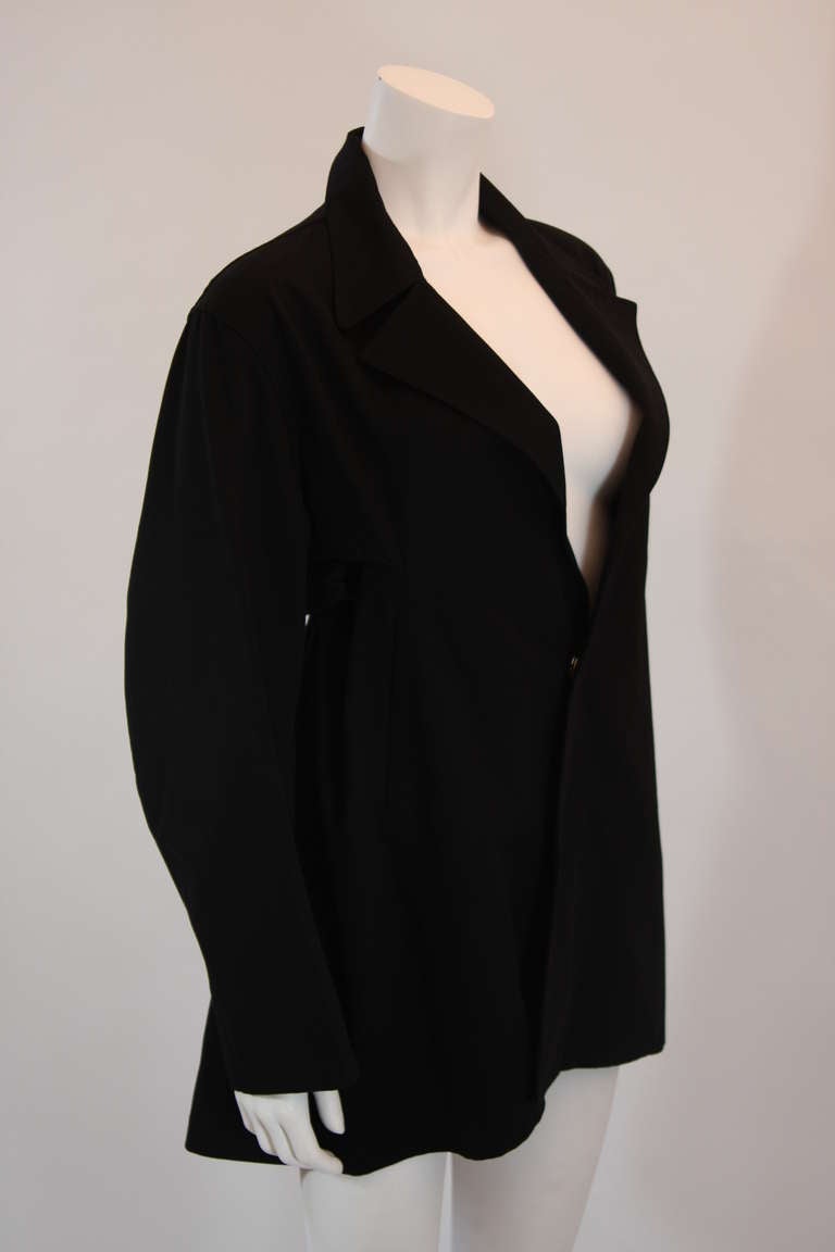 Yohji Yamamoto Short Trench Jacket Size 2 In Excellent Condition In Los Angeles, CA