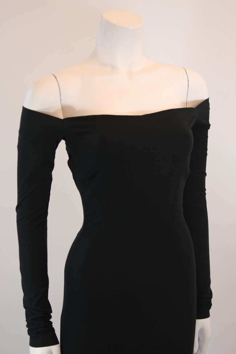 Curve Loving Dolce and Gabbana Black Stretch Silk Dress Size 40 In Good Condition In Los Angeles, CA