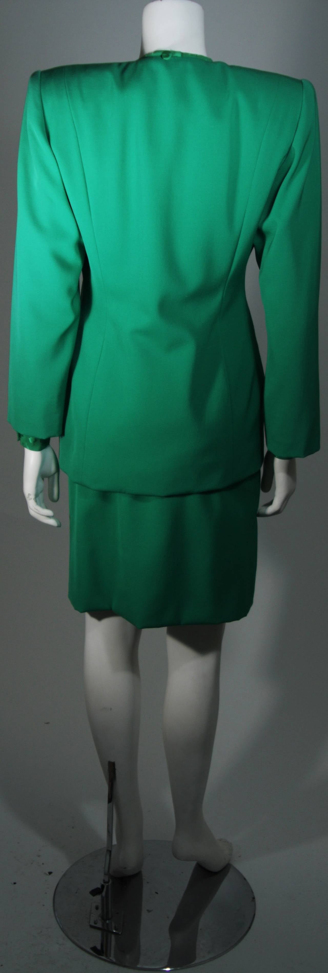 Women's or Men's Galanos Couture Kelly Green Skirt Suit Size 2 4