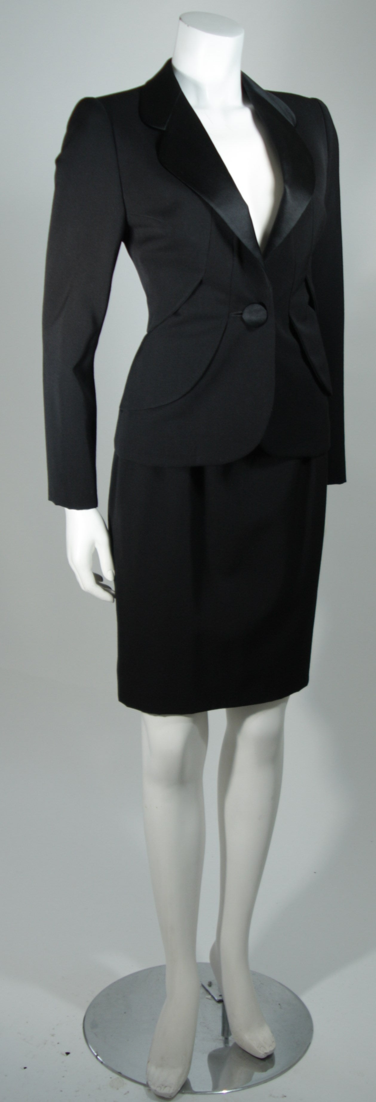 Galanos Couture Black Wool Skirt with Silk Accents Suit Size 2 4 In Excellent Condition In Los Angeles, CA