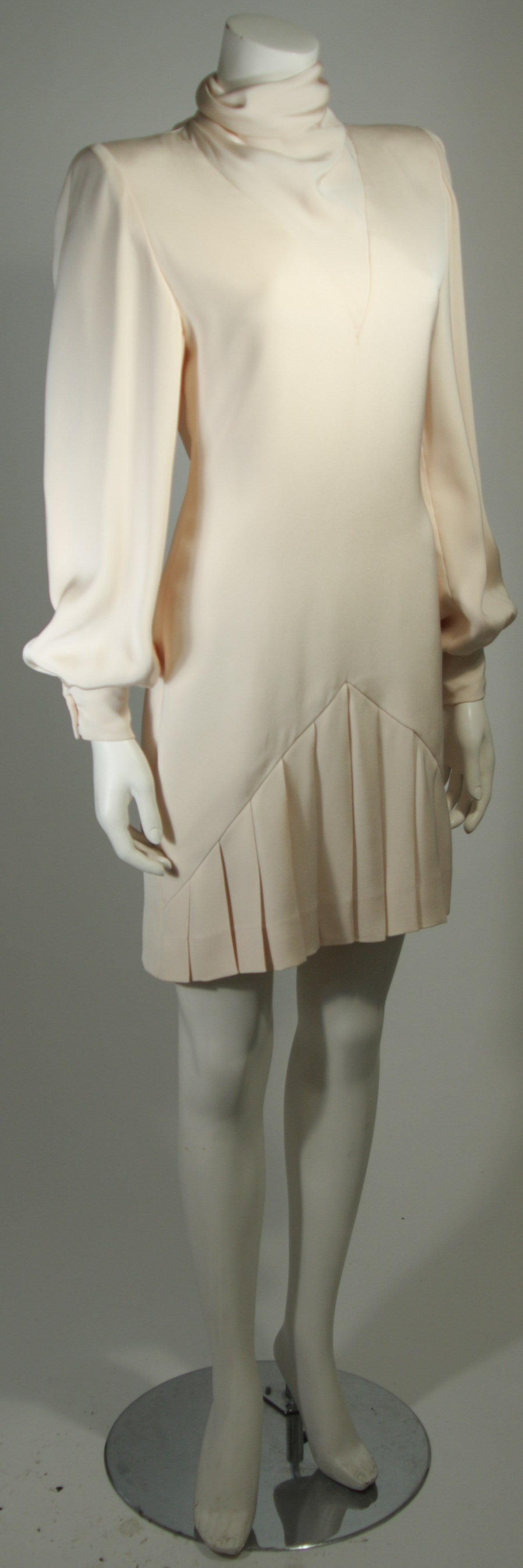 Women's Galanos Couture Cream Silk Cocktail Dress Size 2 4