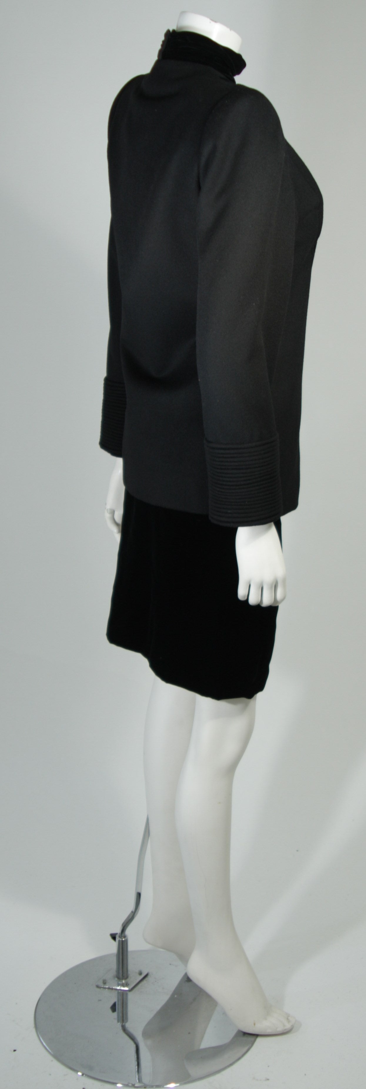 Galanos Couture Black Wool and Velvet Skirt Suit Ensemble Size 2 4 1