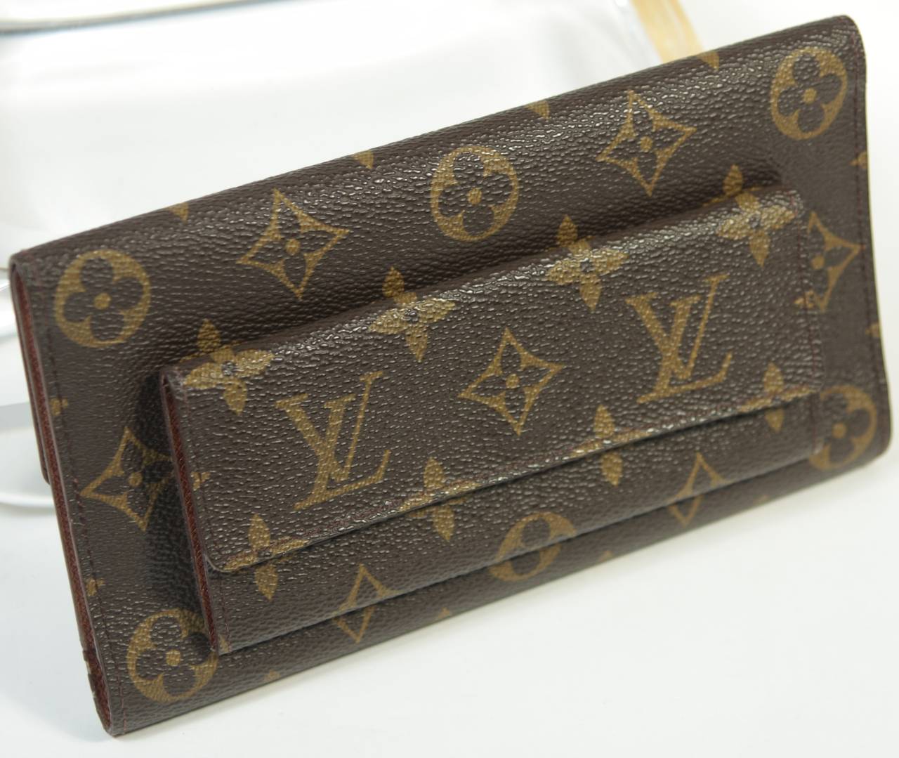 Louis Vuitton Monogram Wallet with Exterior Pocket In Excellent Condition In Los Angeles, CA