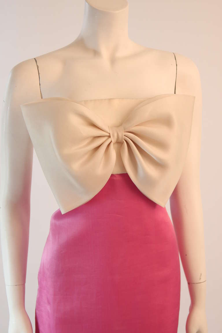 Creeds Pink and Cream Strapless Cocktail Dress with Bow In Excellent Condition In Los Angeles, CA