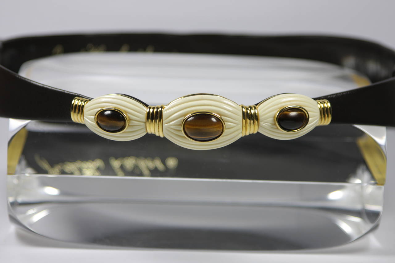 Judith Leiber Brown Leather Belt with Tiger's Eye and Bone Details In Excellent Condition In Los Angeles, CA
