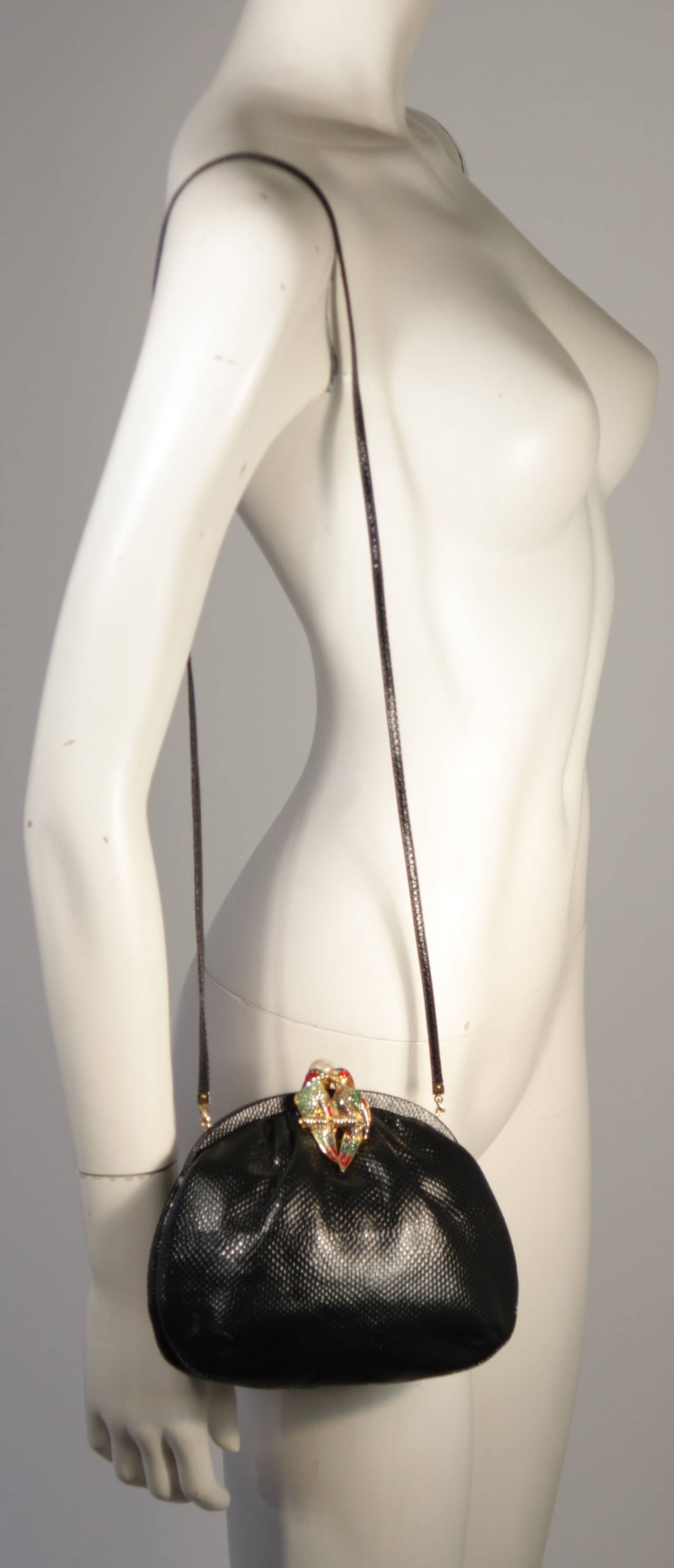 Judith Leiber Black Lizard Evening Purse with Rhinestone Lovebird Clasp In Excellent Condition In Los Angeles, CA