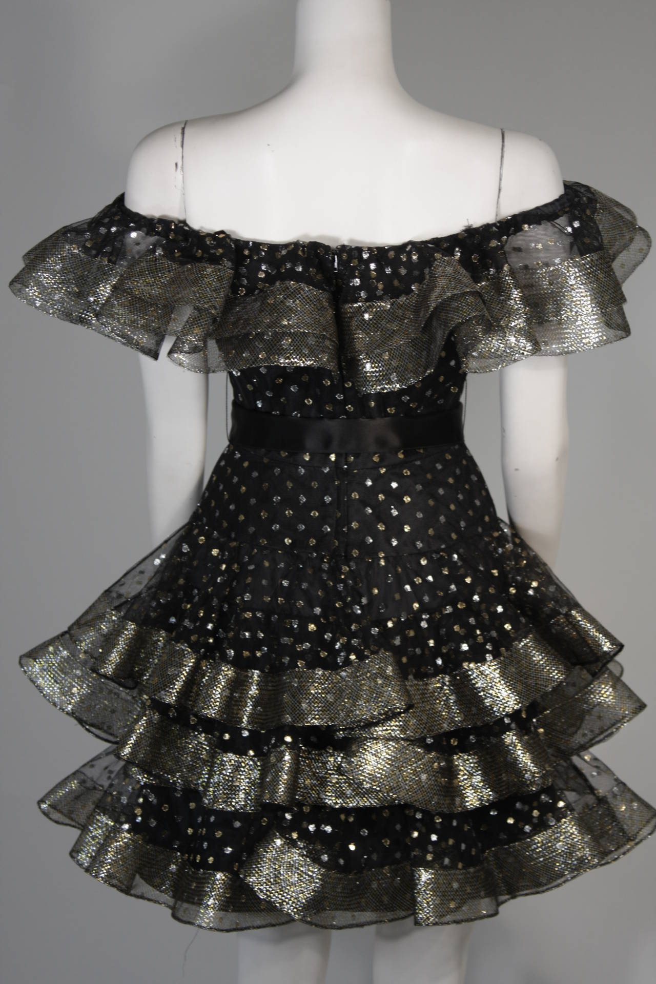 Victor Costa Black Ruffled Cocktail Dress with Silver and Gold Polka Dots Size 2 For Sale 4