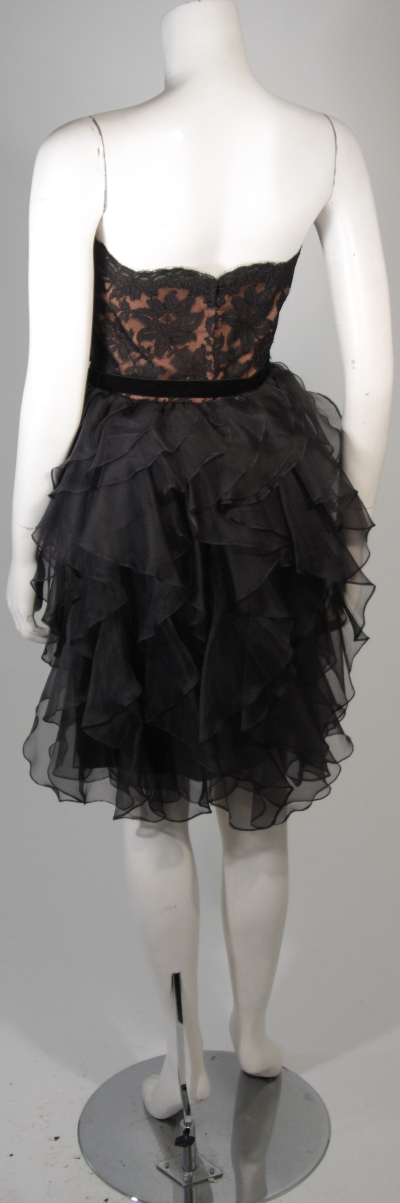 Jill Richards Black Lace Cocktail Dress with Layered Silk Skirt Size 6 For Sale 2