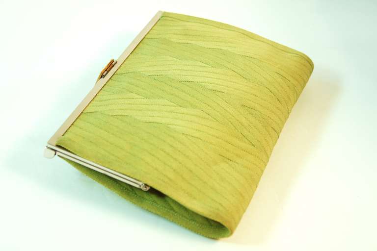 Fabulous 1940's Brock & Co. Chartreuse Clutch In Excellent Condition In Los Angeles, CA