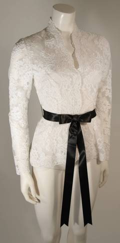 Victor Costa White Lace Scalloped Edge Long Sleeve Blouse Size 4 6 8