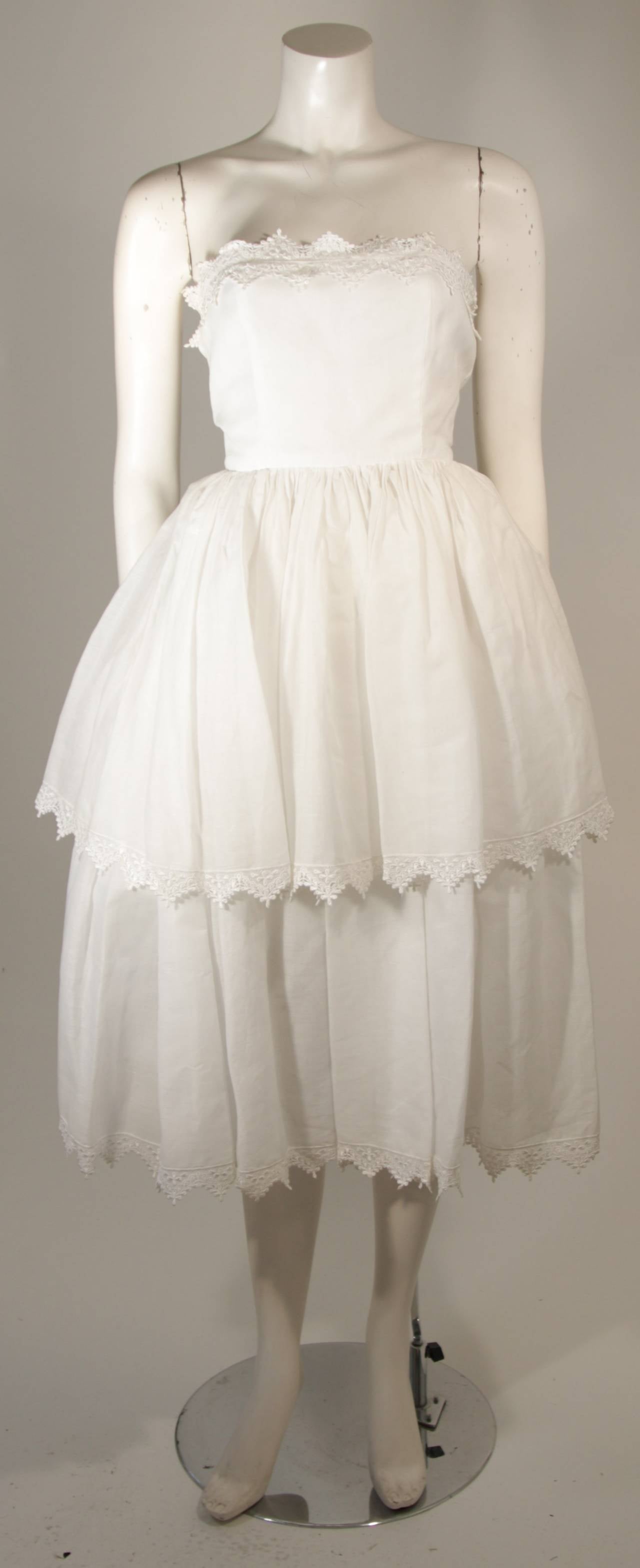 Albert Capraro White Cotton Tiered Dress with Scalloped Lace Edges Size 6 For Sale 2