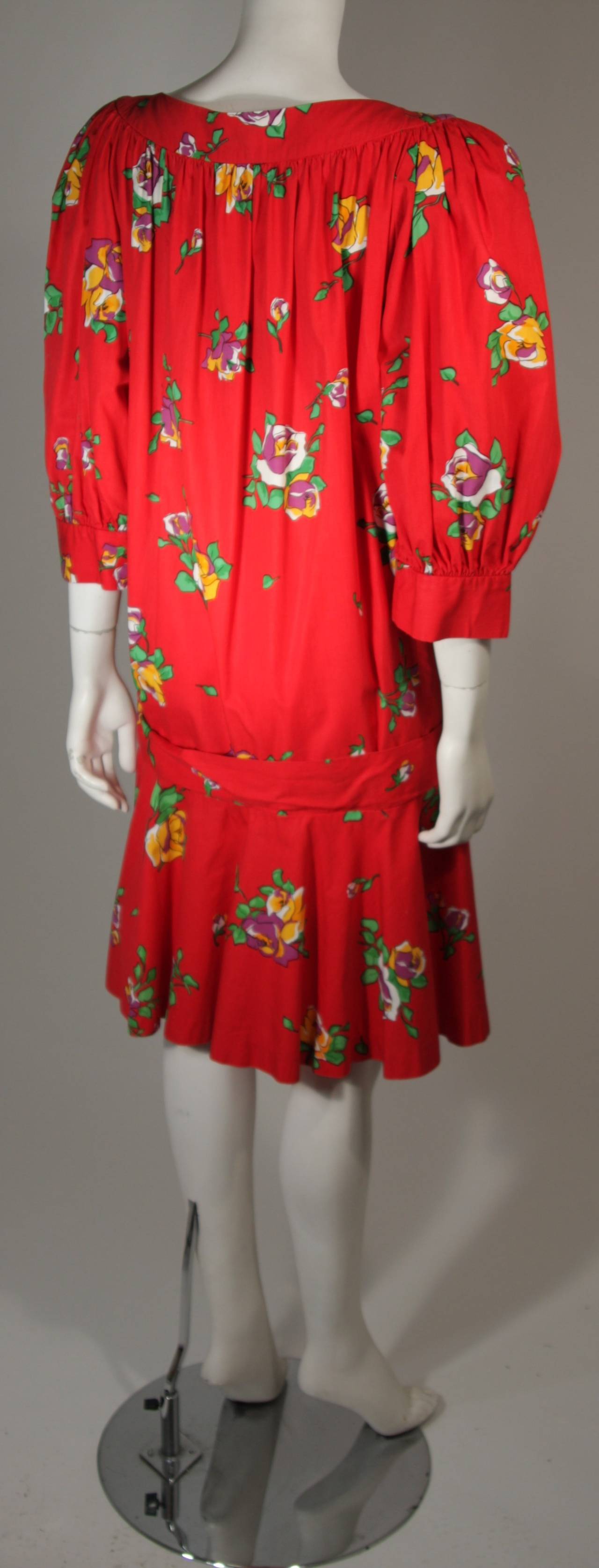 Yves Saint Laurent Red Cotton Drop Waist Dress with Floral Motif Size 36 For Sale 3