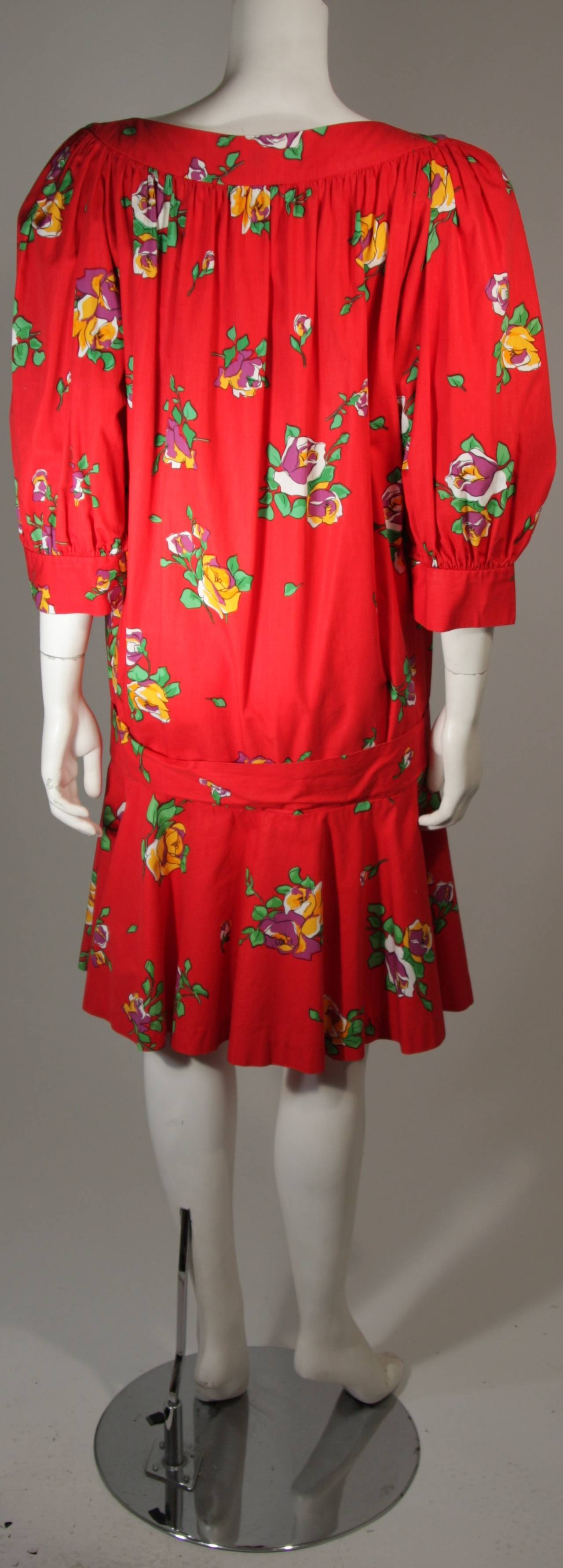 Yves Saint Laurent Red Cotton Drop Waist Dress with Floral Motif Size 36 For Sale 4