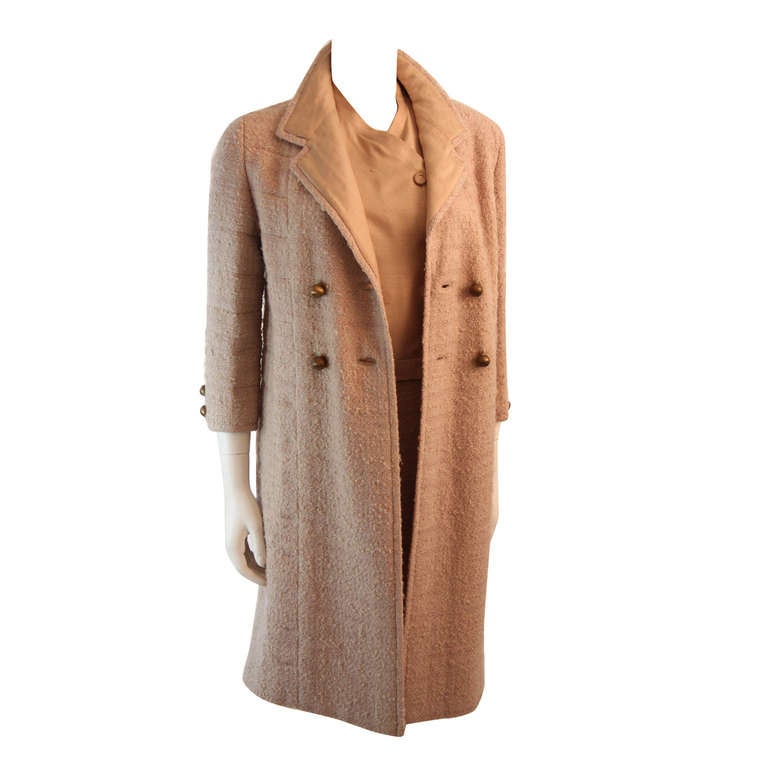  Chanel Haute Couture Cream Boucle 3 Piece Tweed Suit Circa 1960s For Sale