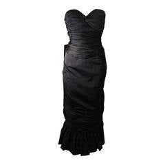 Vicky Tiel Black Silk Sweetheart Neckline Gown and Large Bow Size Small