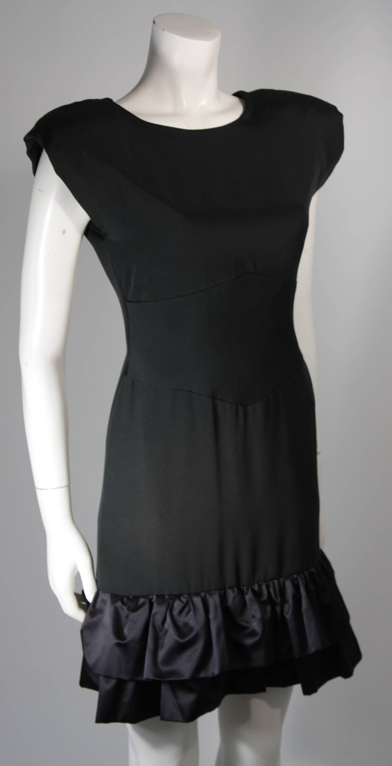 Women's Vicky Tiel Black Silk Cocktail Dress with Criss Cross Back Size Small