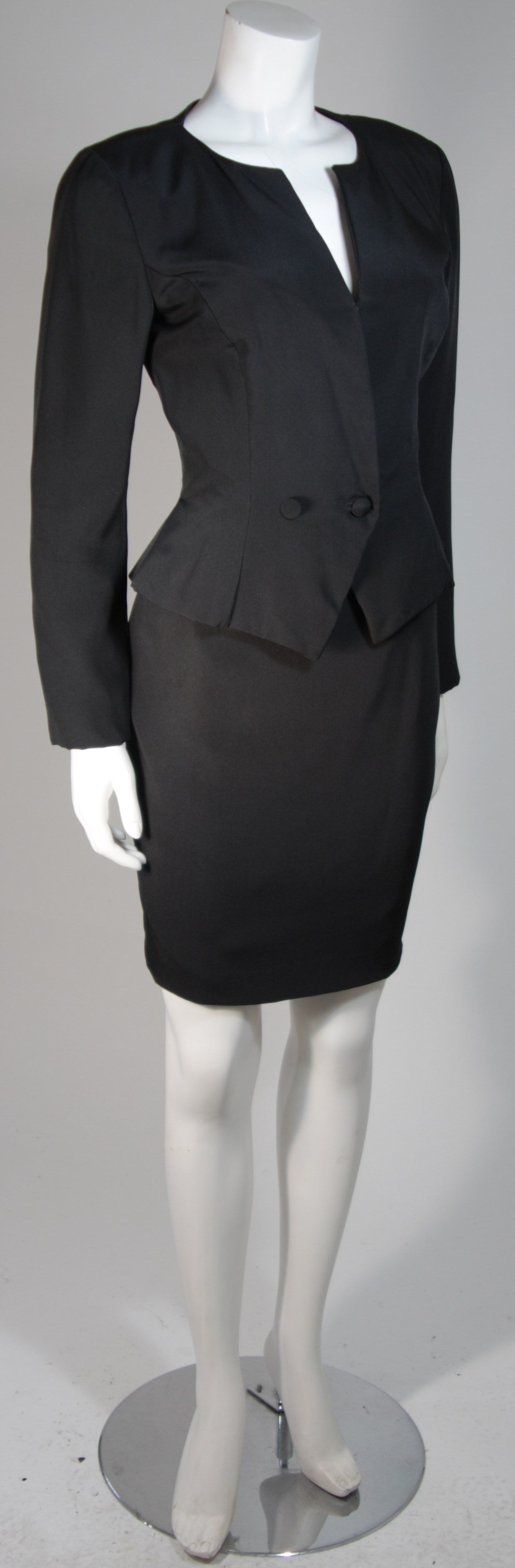 Vicky Tiel 3pc Black Silk Skirt Suit with Lace Back Panel Size Small In Excellent Condition In Los Angeles, CA