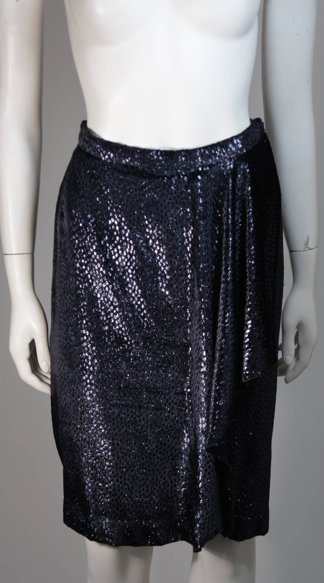 Vicky Tiel Navy Silk Metallic Skirt Suit Size 36 4