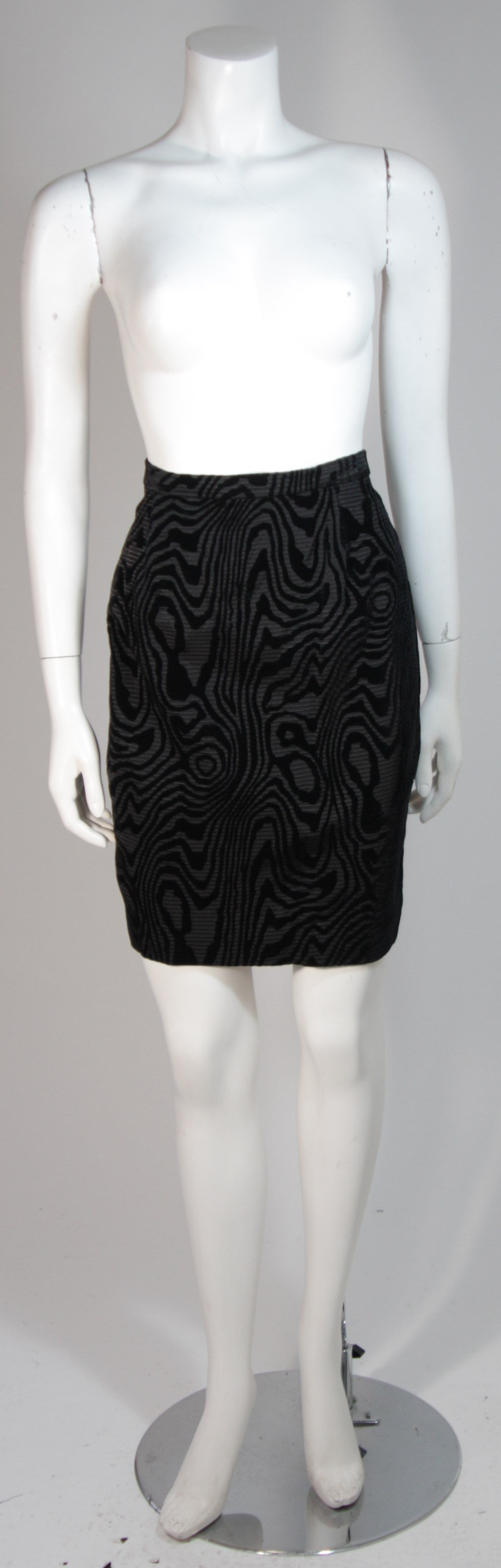 Vicky Tiel Black Silk Skirt Suit with Patterned Velvet Accents Size 38 5