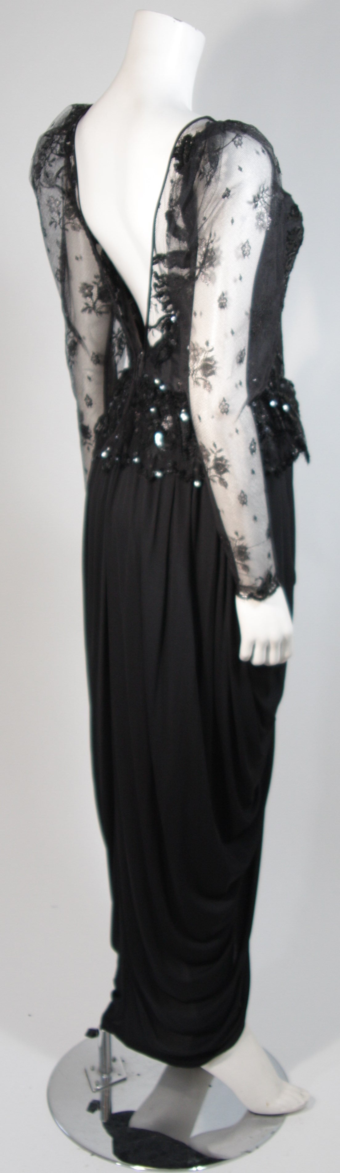 Vicky Tiel Black Lace and Jersey Gown Size 38 4