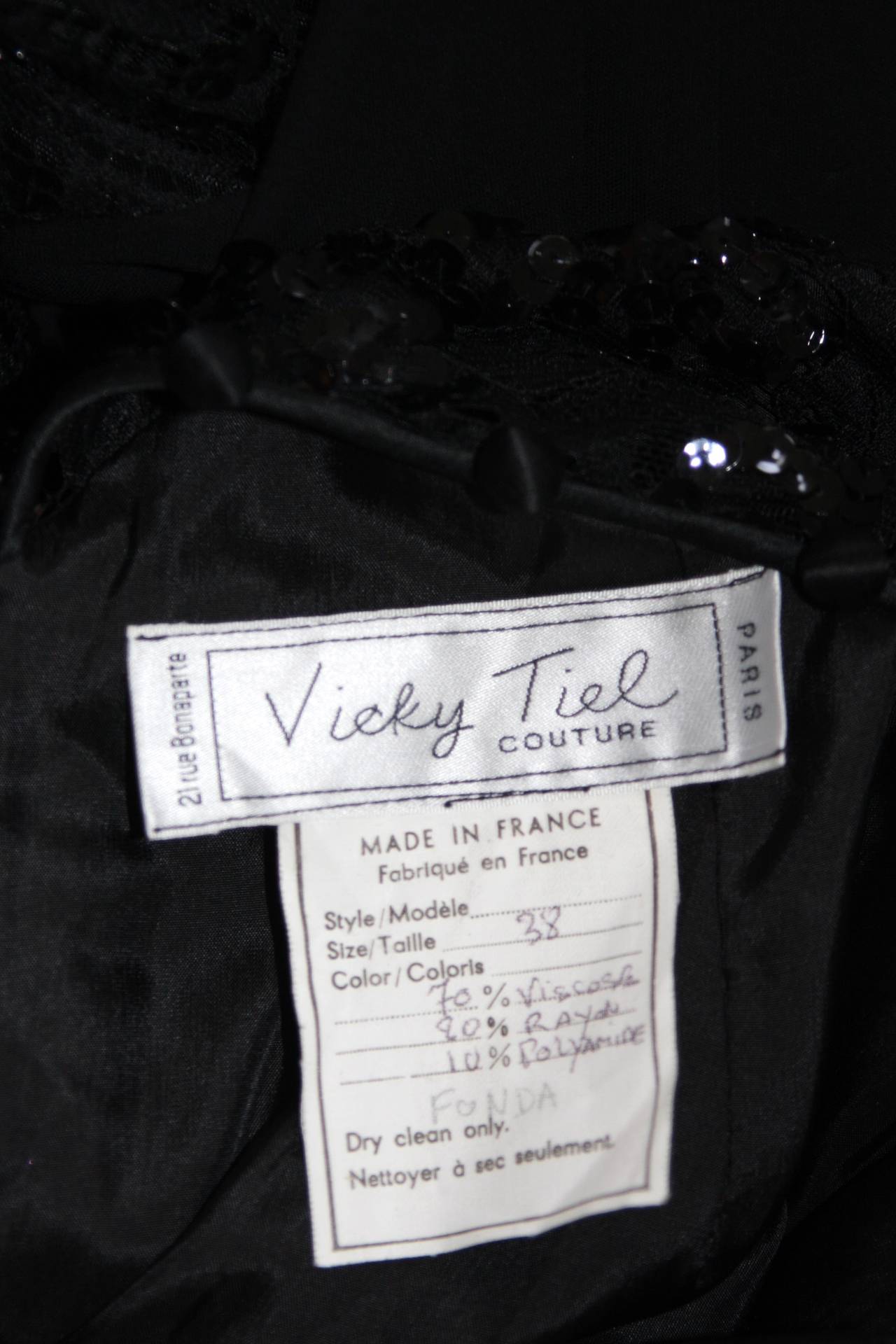 Vicky Tiel Black Jersey Gown with Sequin Lace Accents Size Small 6