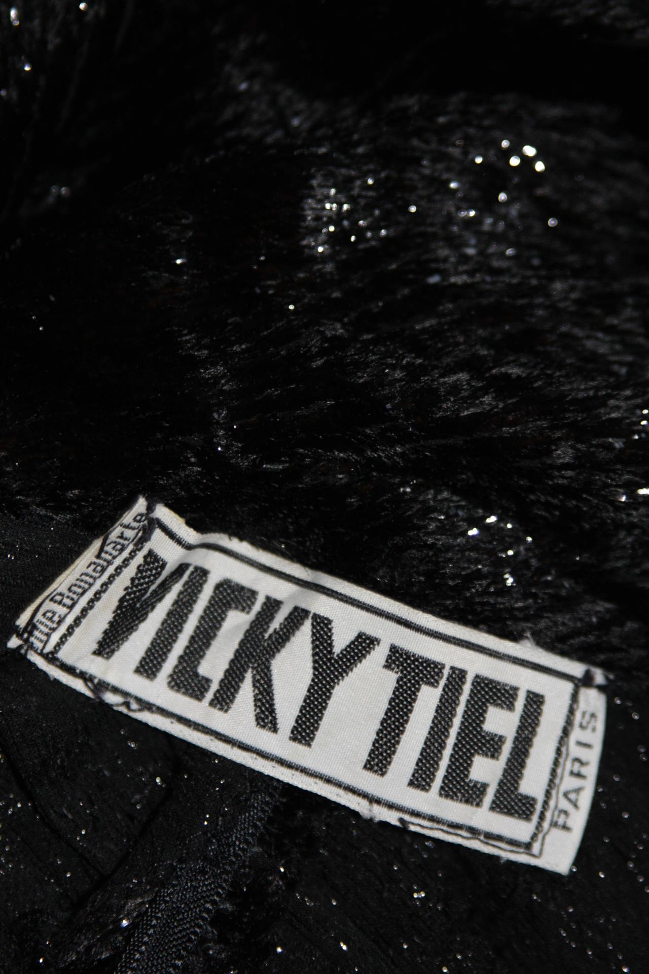 Vicky Tiel Black Metallic Panne Velvet Cocktail Dress with Drape Skirt Small 6