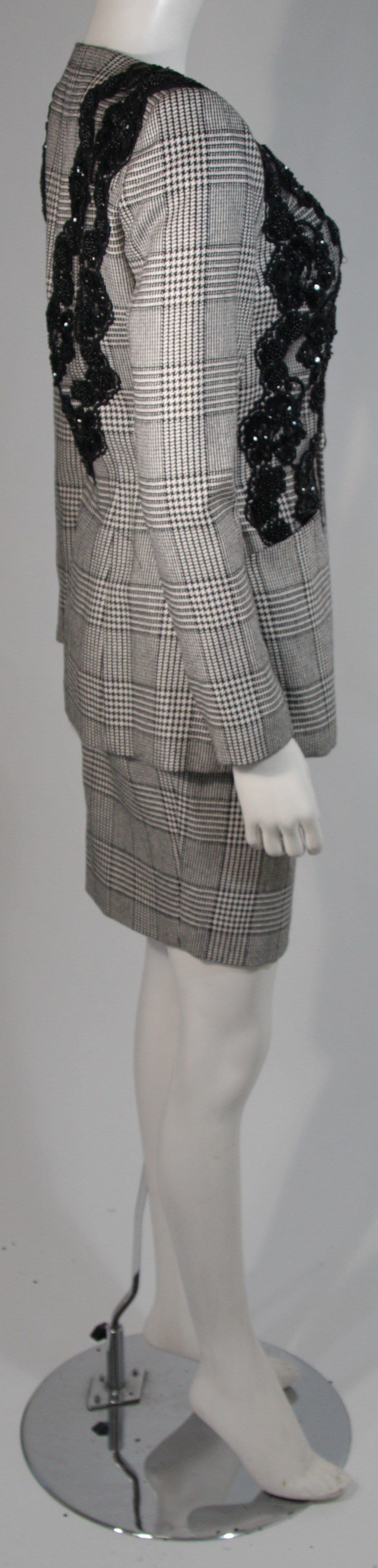 Vicky Tiel Black and White Houndstooth Print Skirt Suit With Lace Size 40 2