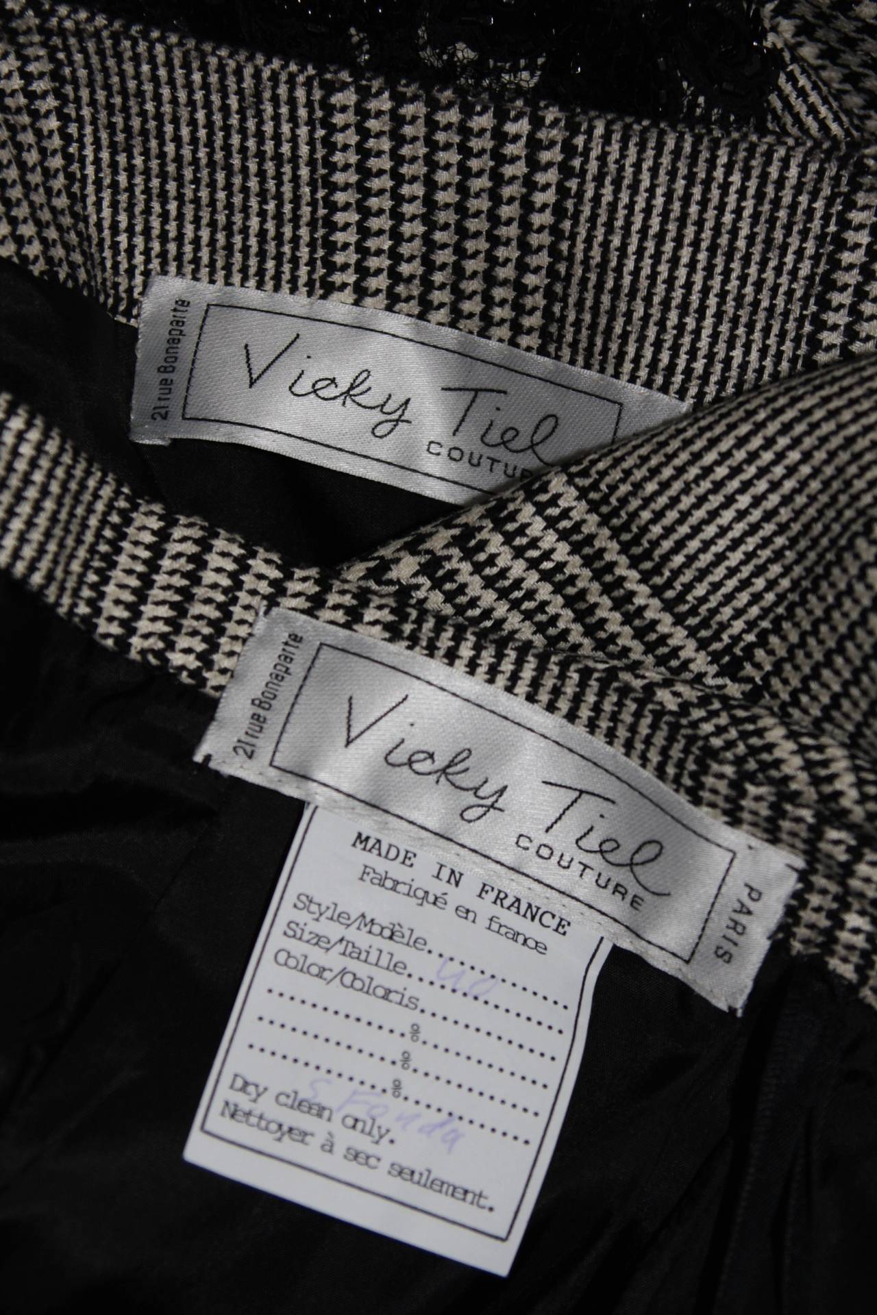 Vicky Tiel Black and White Houndstooth Print Skirt Suit With Lace Size 40 6