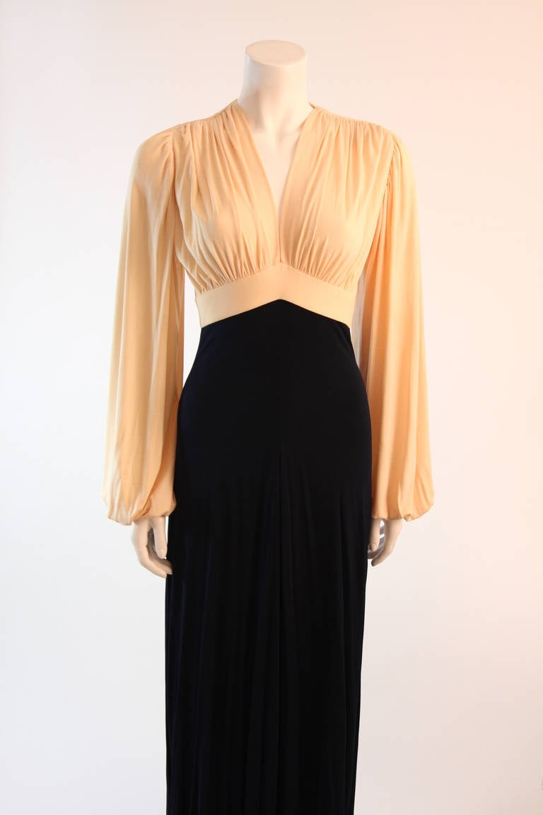 Black Gorgeous Vicky Tiel Bell Sleeve Cream and Navy Full Length Gown